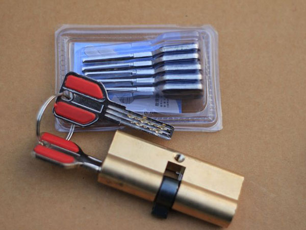 墨江24小时上门开锁公司